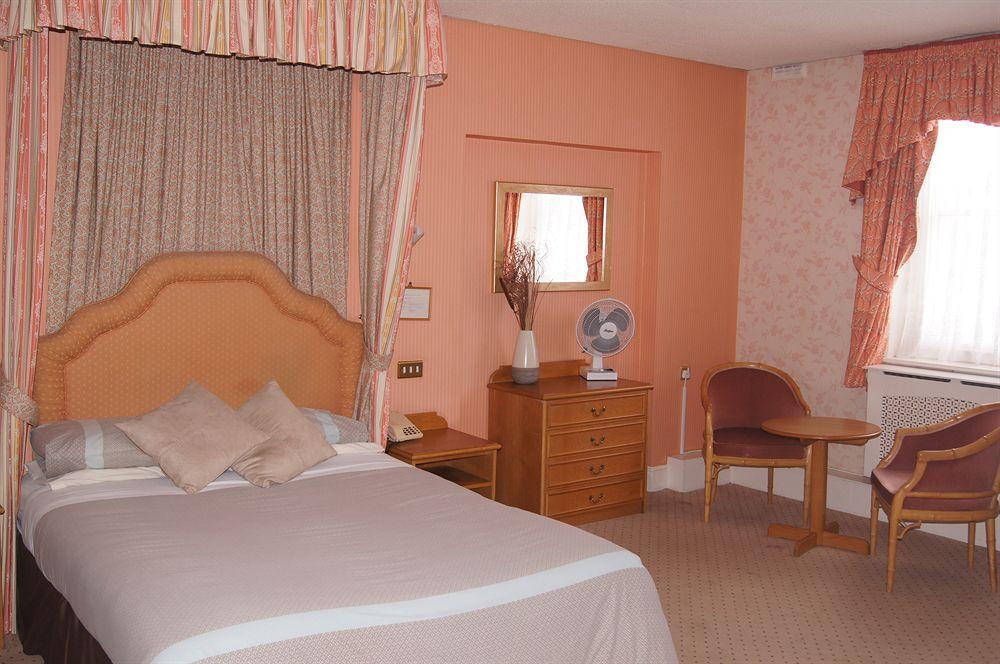 Castle Hotel Tamworth Extérieur photo
