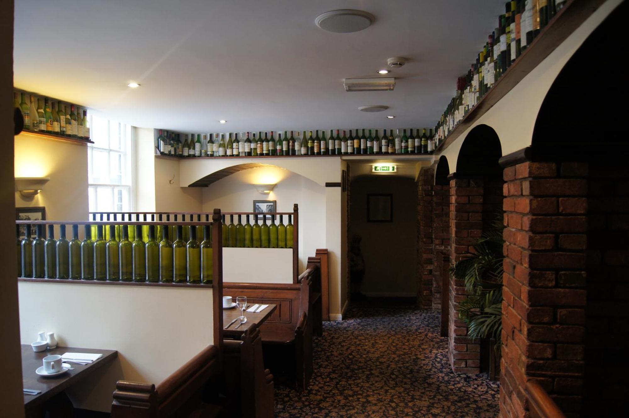 Castle Hotel Tamworth Extérieur photo