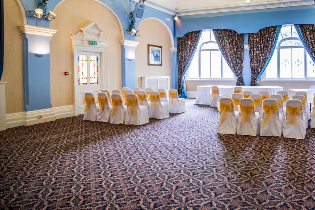 Castle Hotel Tamworth Extérieur photo