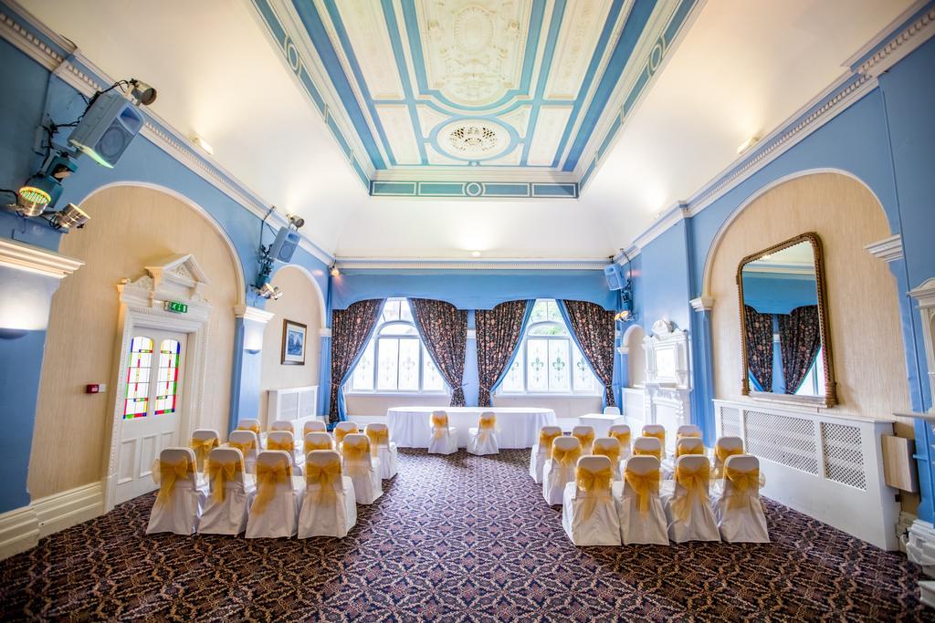 Castle Hotel Tamworth Extérieur photo
